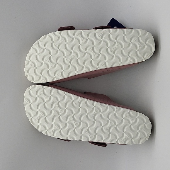 556- Birkenstock Arizona Big Buckle Sandals Pink Leather Size 36 EU / 5 US NWT - Picture 8 of 11